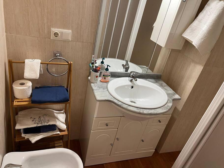 Apartamento En Luis Montoto, Nervion. Centrico Seville Exterior photo